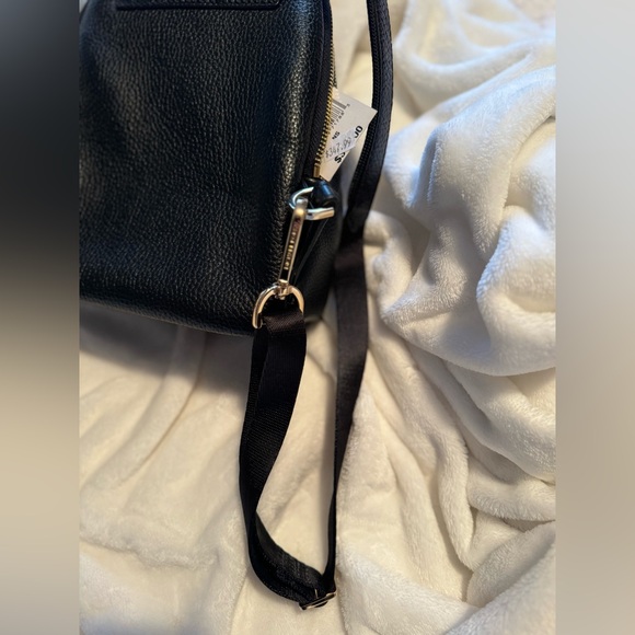 New Tag On Leather Small Michael Kors Backpack. - Picture 6 of 7